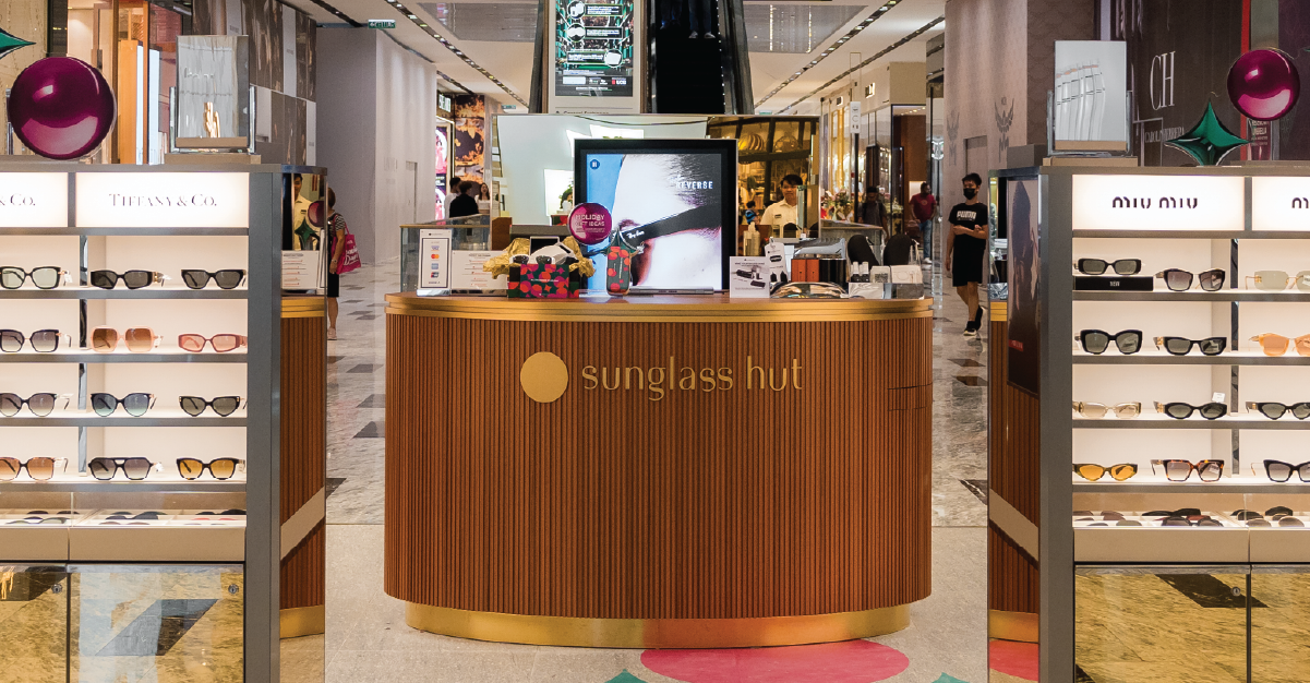 Sunglass Hut SF.png