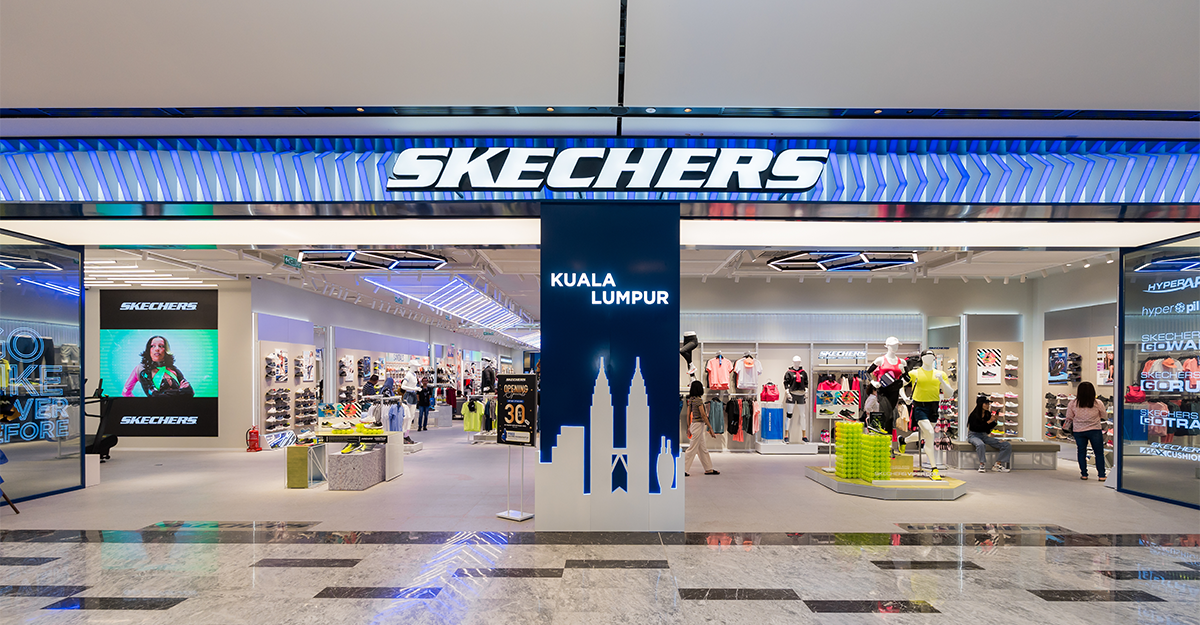 Skechers2.png