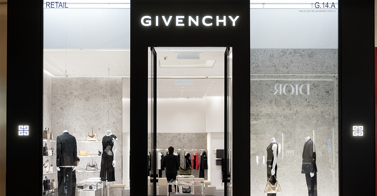 Givenchy2.png